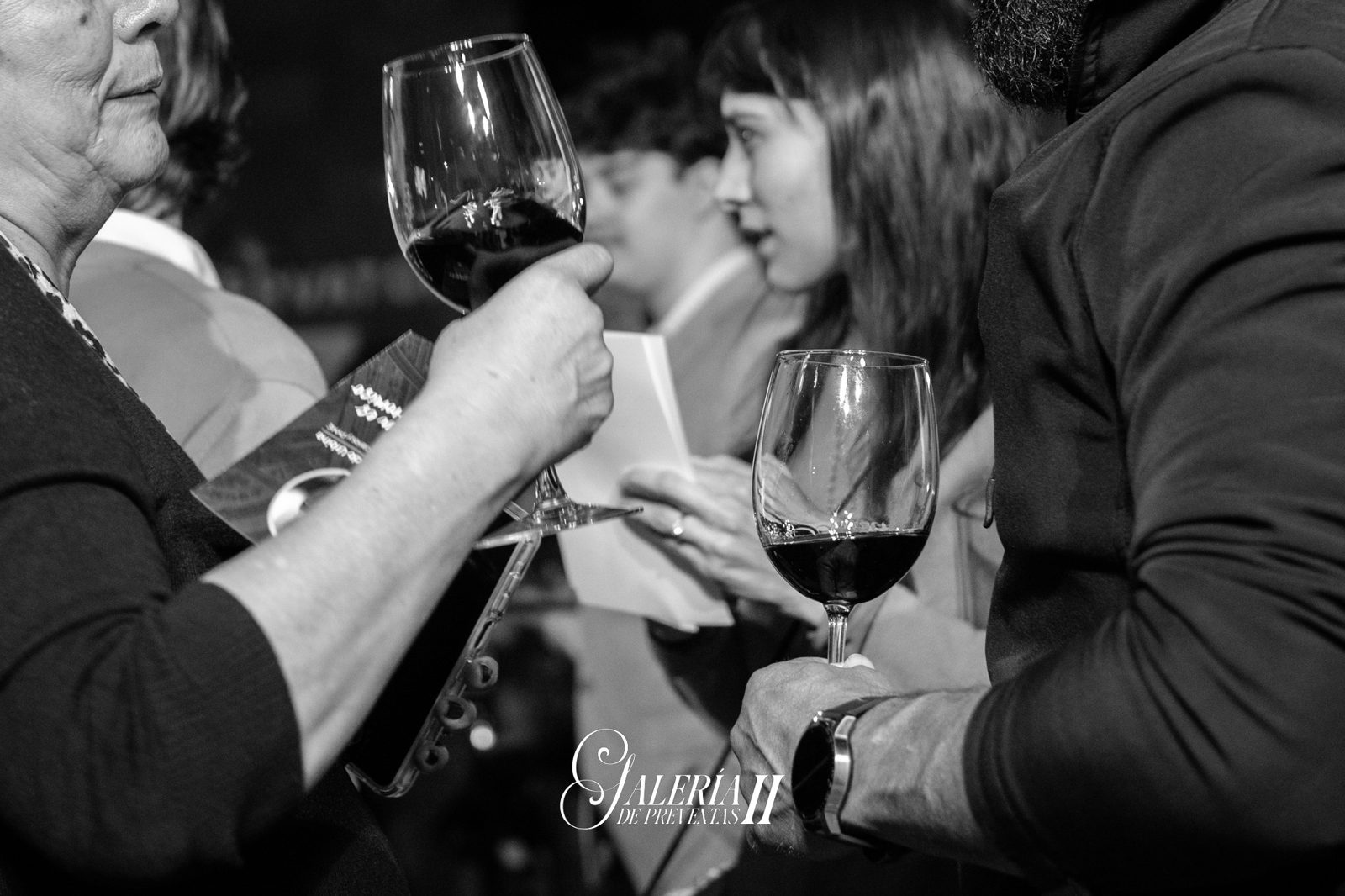 Brindis en evento Jom!